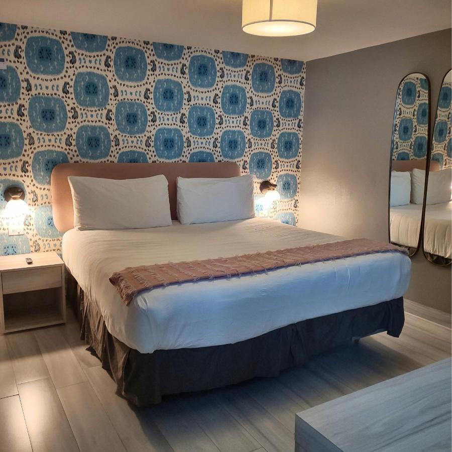 Tropica Beach Hotel (Adults Only) San Juan Eksteriør billede